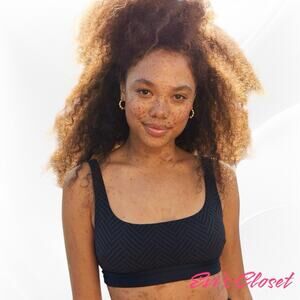 Aerie Swimwear Women's Large Bikini Top Black Padded Square Back Large